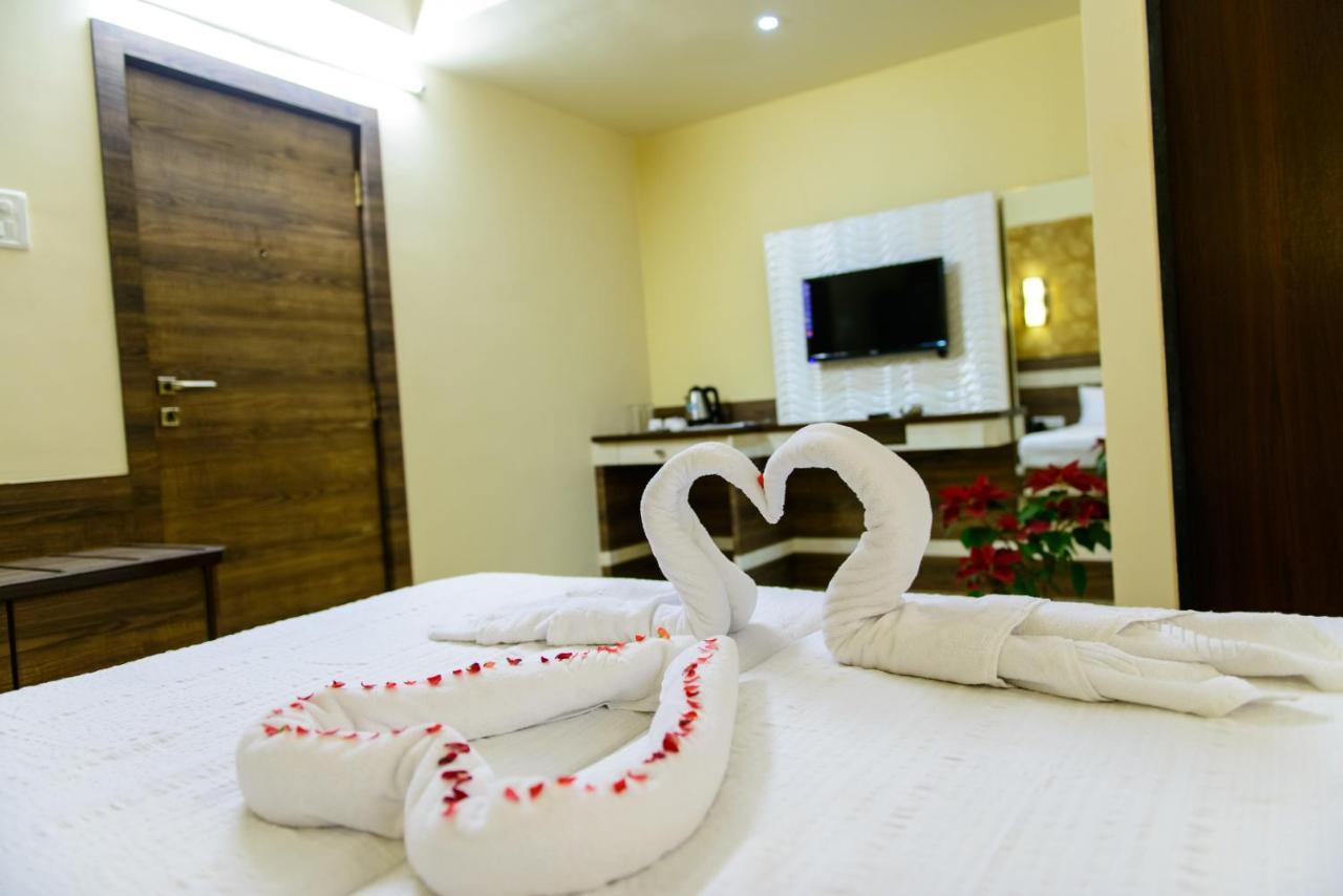 Hotel La Grace Madgaon Bagian luar foto
